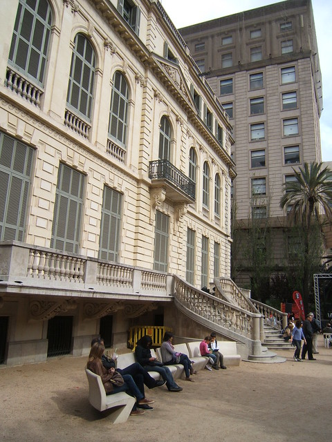 palau robert passeig de gracia