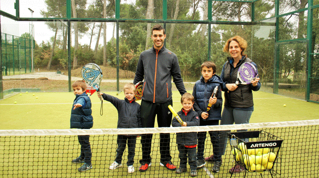 Padel para niños en Barcelona