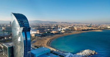 playas barceloneta