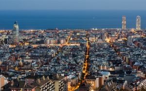 barcelona-at-night-1