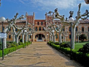 entrada al hotel balneario vichy