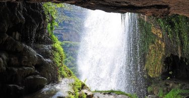 cascadas cerca de Barcelona, saltos de agua Barcelona
