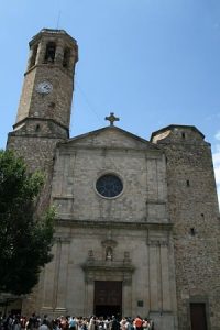 Imagen de la iglesia de Sarria