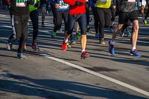 Imagen de unas personas en una maratón